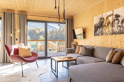 Chalet am Skilift mit Balkon und Sauna