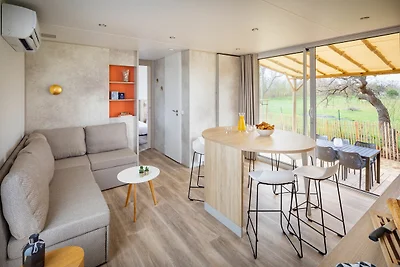 Beautiful chalet with air conditioning, in a ...
