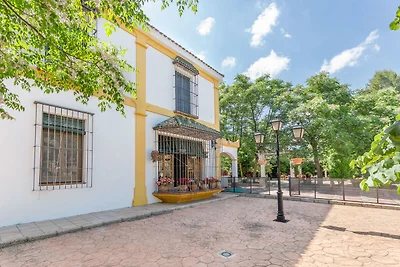 Moderne Villa mit privatem Pool