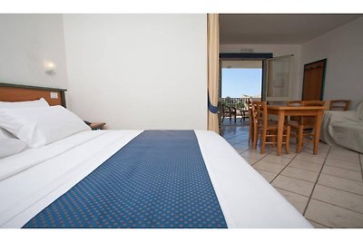 Studio mit Vollpension in Scoglitti, Sizilien