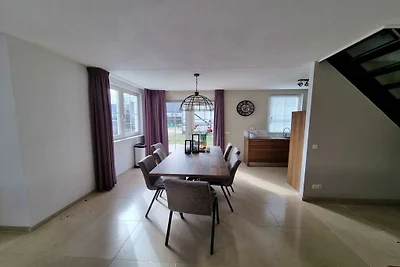 Ferienhaus in Susteren mit Terrasse