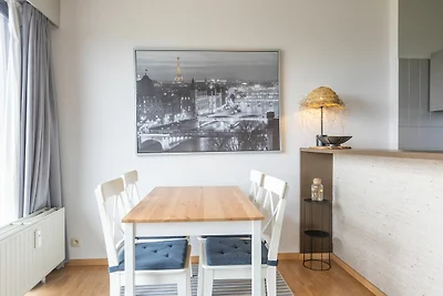 Appartement im 8. Stock mit Terrasse