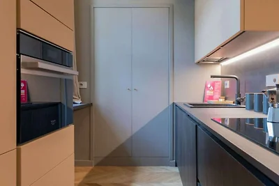 Wohnung in Torino mit Balkon und Parken