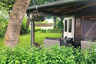 Ferienwohnung mit 2 Schlafzimmer