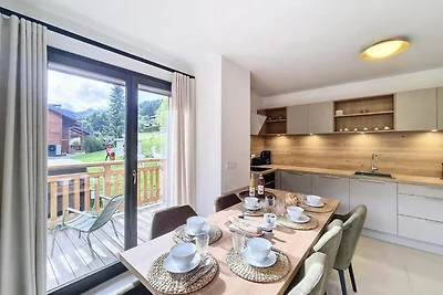 Appartamento a Les Gets con giardino jacuzzi