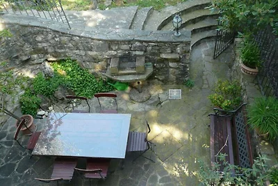 Graziosa casa vacanze in riva al lago