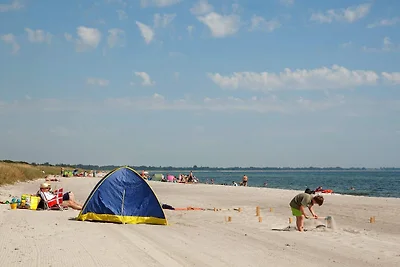 6 persone casa in un parco vacanze a...