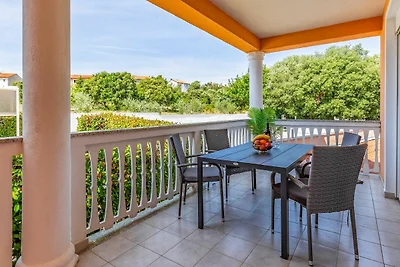Appartement in Banjole nabij het stadscentrum
