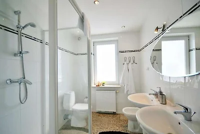 Apartment mit Balkon in unmittelbarer...