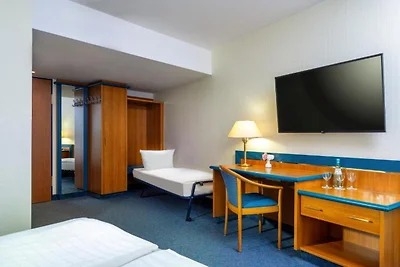 Sunday Hotel Spa Wismar – Familienzimmer