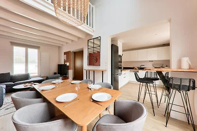 Apartment in Arzon mit beheiztem Pool