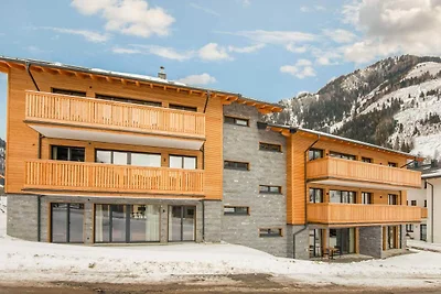 Golden Lodges Rauris Resort mit Parkplatz
