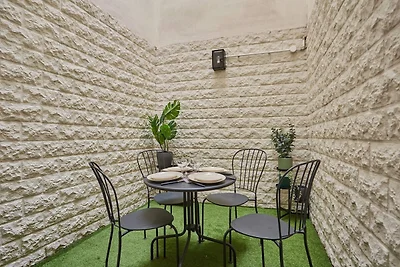 Charmant appartement Faubourg St Honore...