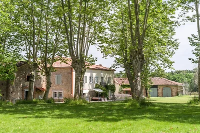 Wohnung mit privater Terrasse in Artigat