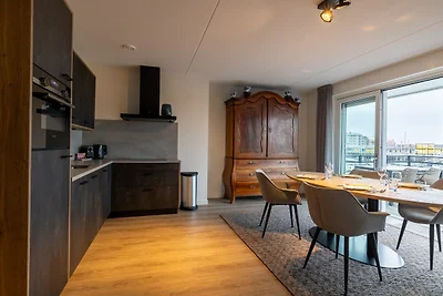 Modernes Apartment mit Hafenblick
