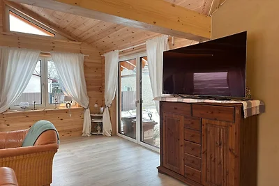 Maison de vacances en bois au bord du lac...