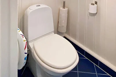 6 Personen Ferienhaus in Åsenfjord-By Traum