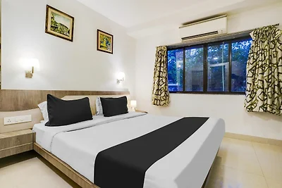 Super Townhouse Calangute - Baga Circle