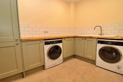 Scheune in Cotswolds mit Whirlpool & Aussicht