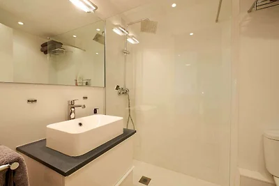 Apartment für 6 Personen mit Balkon