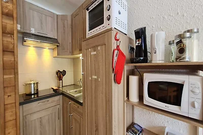 Berghaus mit Balkon und Skizugang