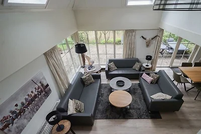 Villa à Beekbergen avec terrasse