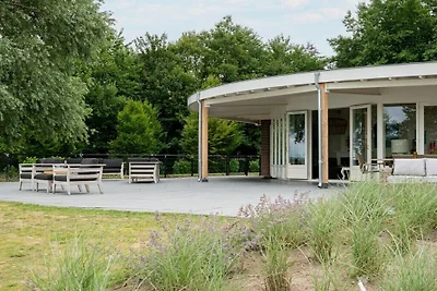 Het Ronde Huis 8