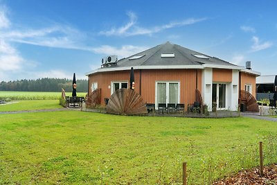 Modern vakantiehuis in Goirle met sauna