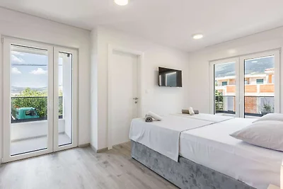 Villa Bonce - Five Bedroom Villa with Private...