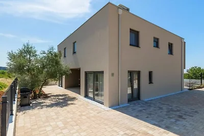 Esmeralda I Moderne retraite