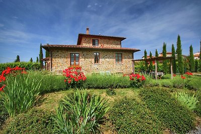Idyllisches Cottage mit Pool in Lucignano
