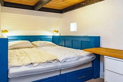 4 persone case ad Asaa