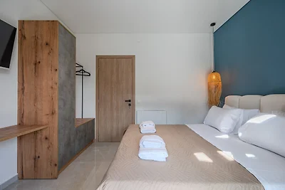 Rosige Villa mit privatem Pool