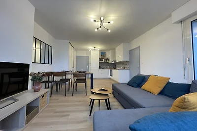Helles urbanes Refugium mit Balkon