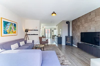 Luxe appartement in Koudekerke met sauna