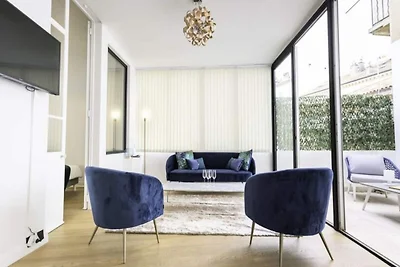 Moderno appartamento di 3 locali con terrazza...