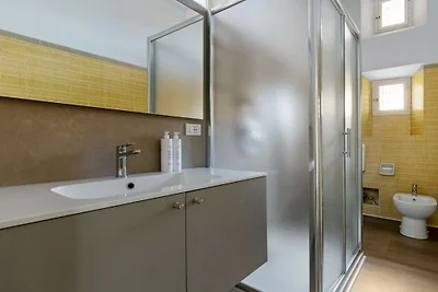 Wohnung in Bologna mit Parken
