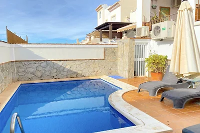 Villa in Spagna con piscina vicino spiaggia