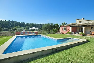 Villa in Pollensa mit Schwimmbecken