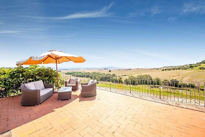 Elegantes Ferienhaus mit Sprudelbad
