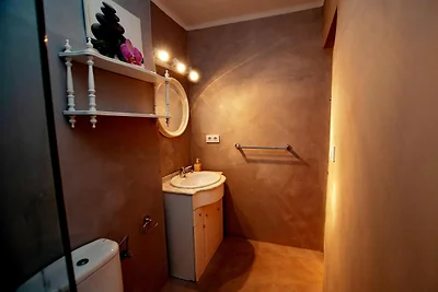Komfortable Wohnung in Roses mit Poolblick