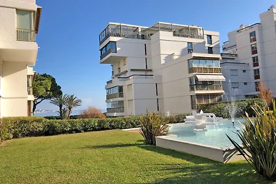 Modernes Appartement mit Schwimmbad