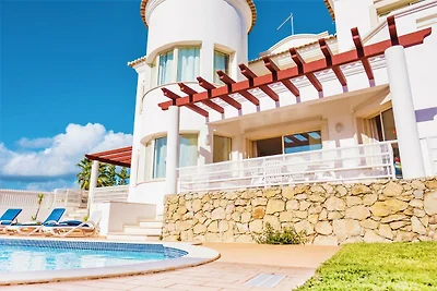 Villa Melanesia vicino alla spiaggia di Rock