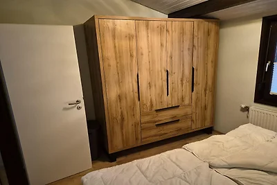 Freistehender Ferienbungalow im Fachwerkstil