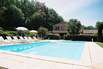 Maison de vacances cosy avec piscine à...