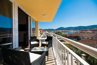 Apartments Sunshine Home - Two Bedroom Apartm...