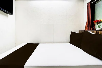 Hotel O Dombivali, früher PK Lodging