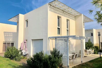Villa in Cap d'Agde in Strandnähe