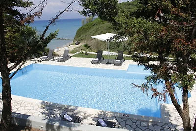 Geräumige Villa auf Korfu nahe dem Meer
