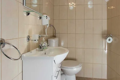 Apartments Djurkovic - Deluxe One-Bedroom Apa...